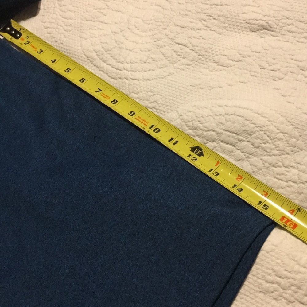 Champion vapor NAVY tee shirt. Small - Picture 6 of 7